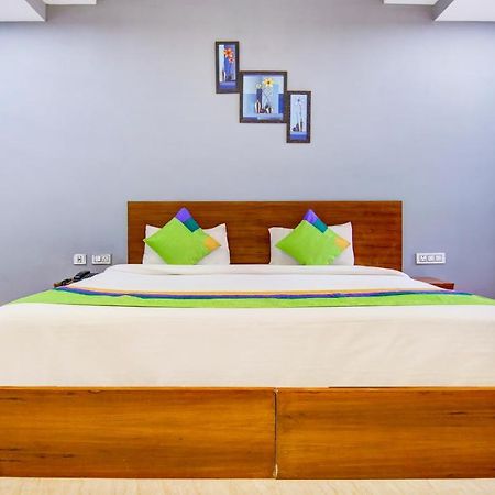 Treebo Trend Aashiyana Paradise Badshahpur Extérieur photo